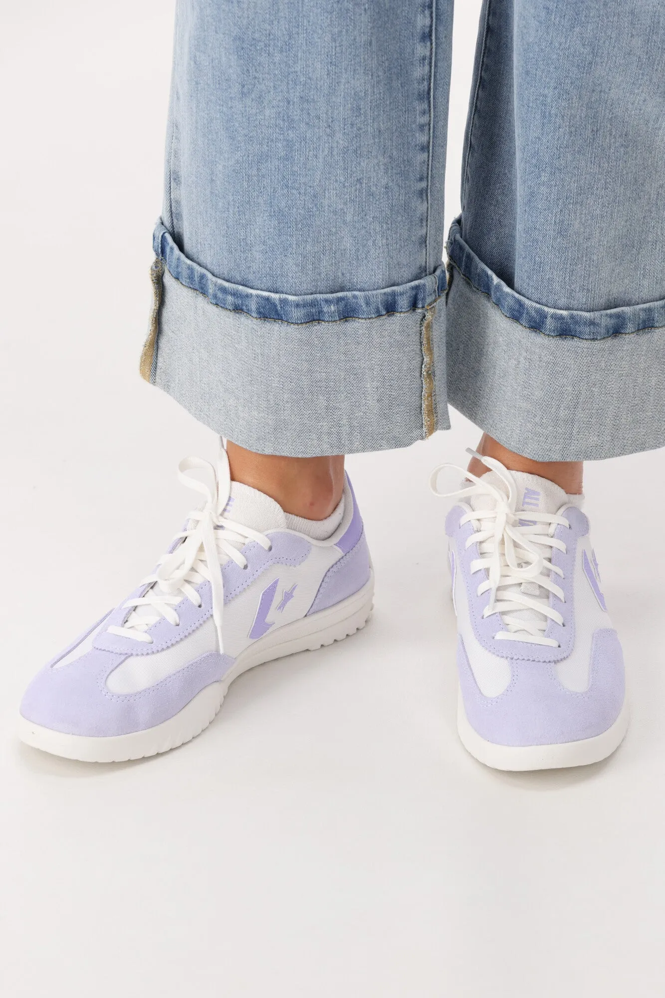Converse Chuck Taylor Run Star Trainer Blueberry Ice/ Vintage White/ Violet Heat