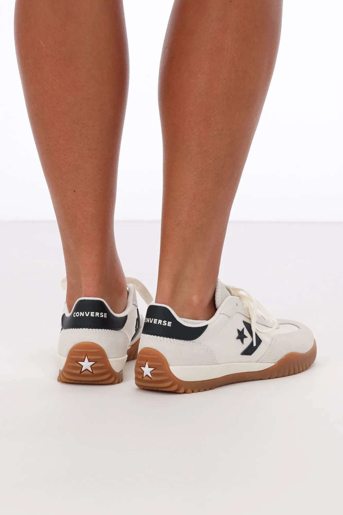 Converse Chuck Taylor Run Star Trainer Egret/ Black/ Honey