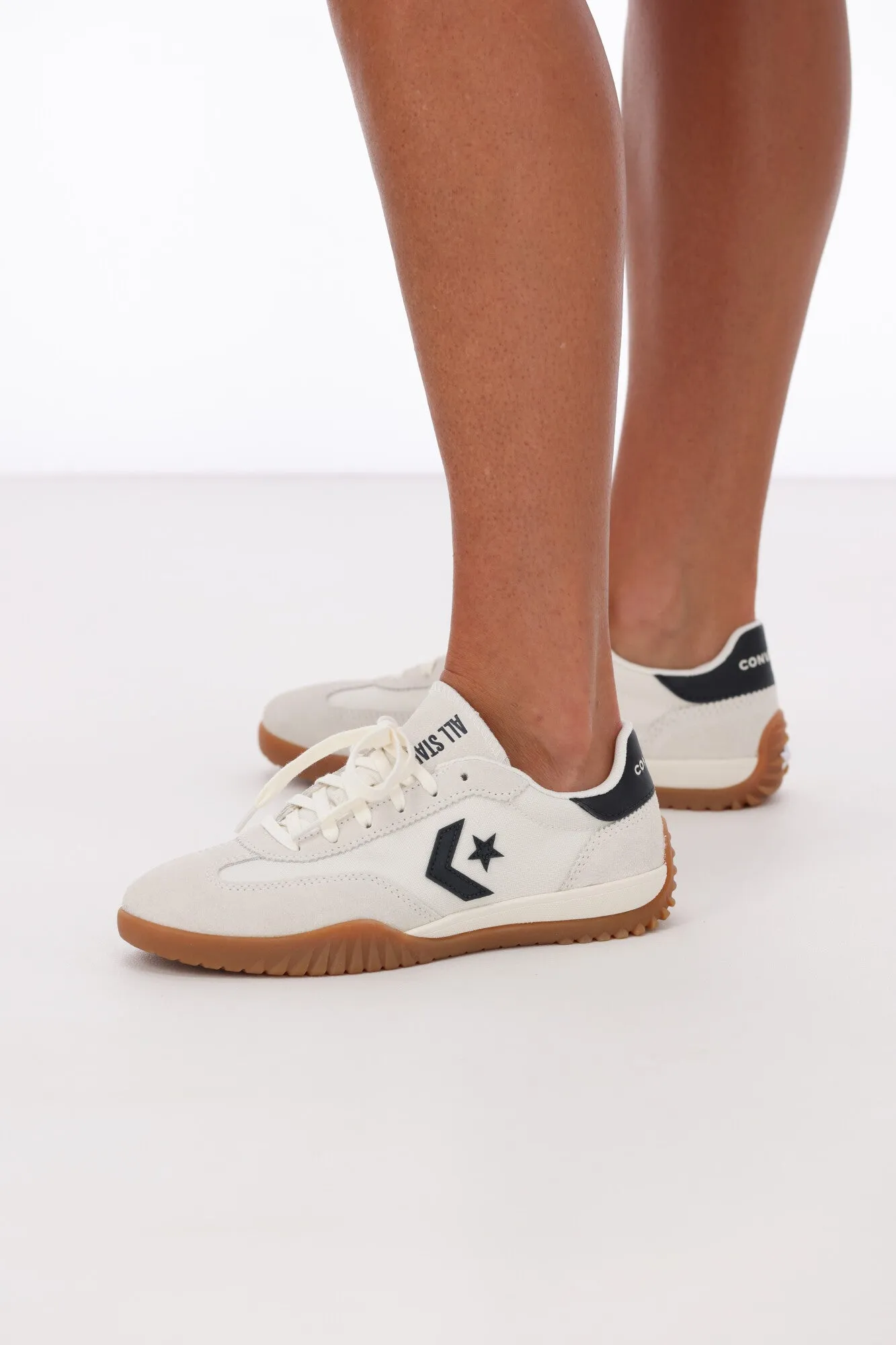 Converse Chuck Taylor Run Star Trainer Egret/ Black/ Honey