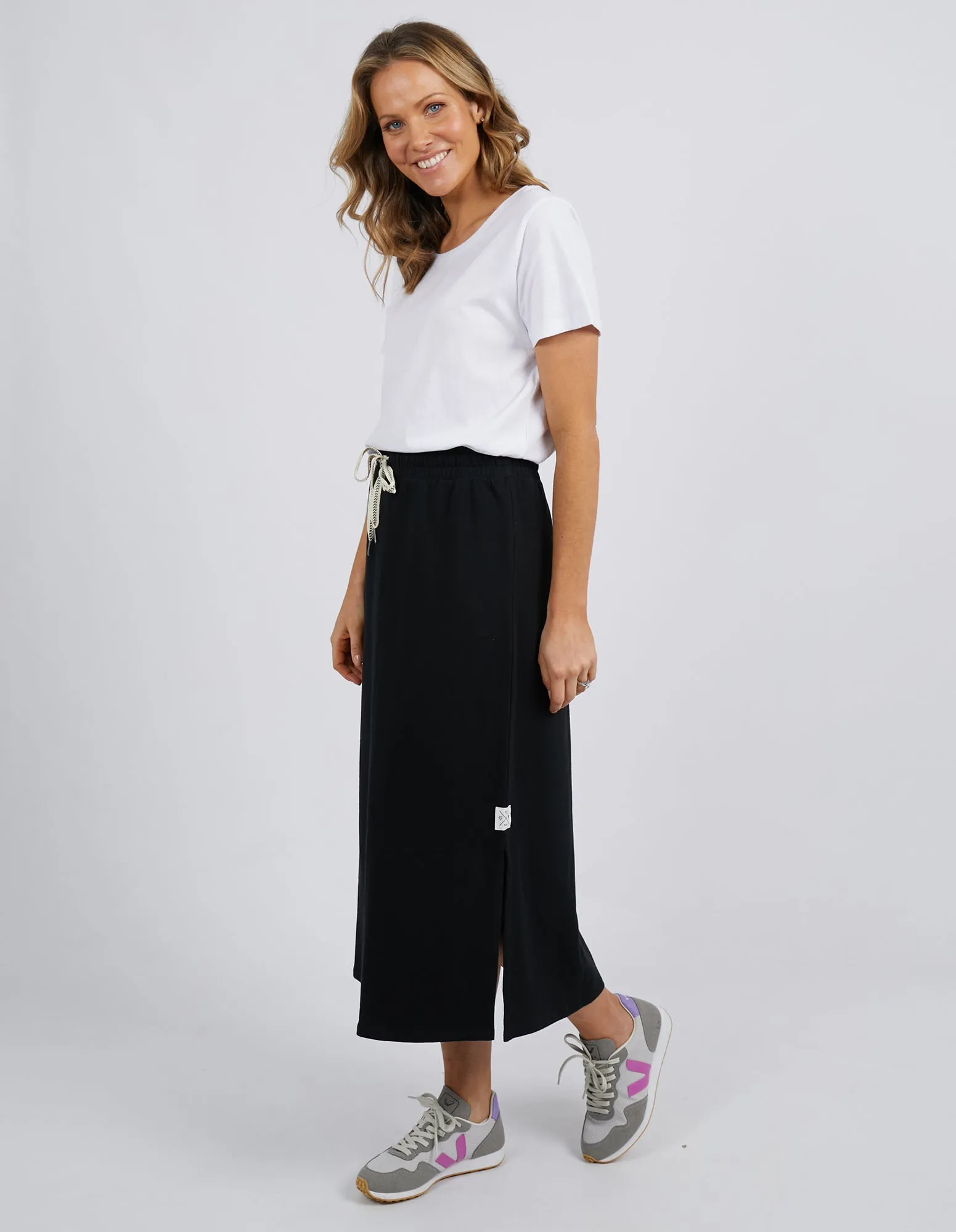 Elm Travel Skirt Black