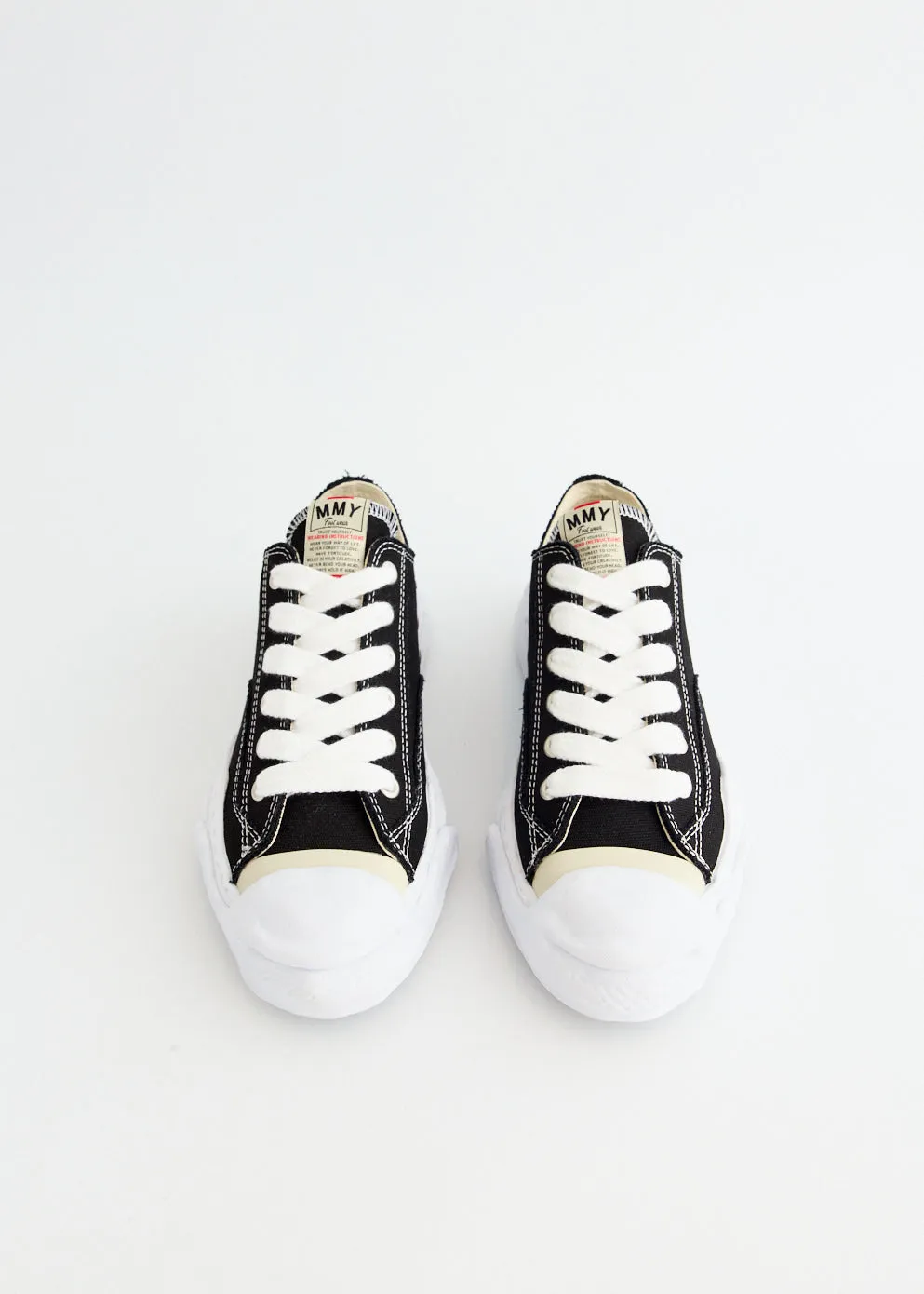 Hank Low Top Sneakers