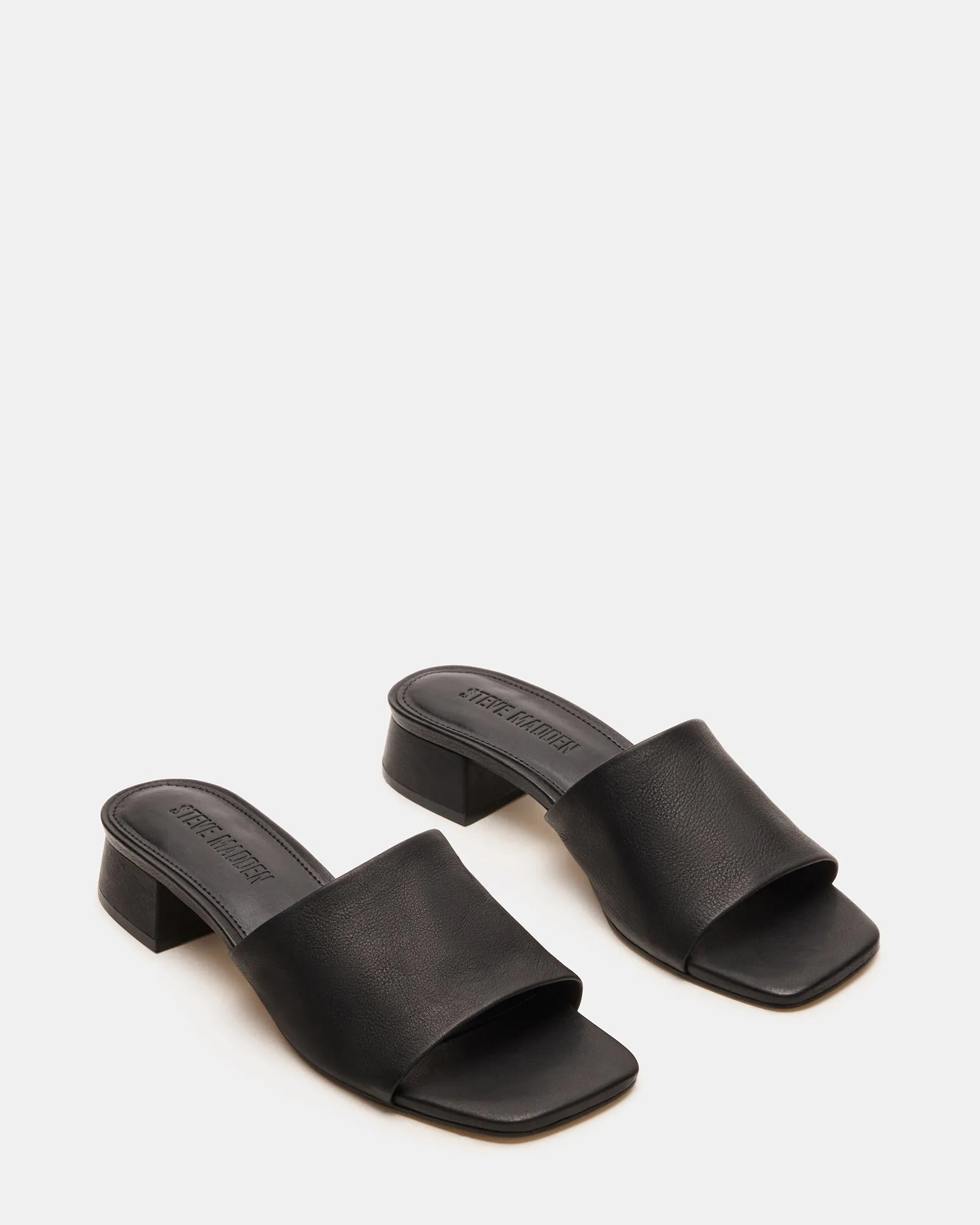 MONTGOMERY BLACK LEATHER