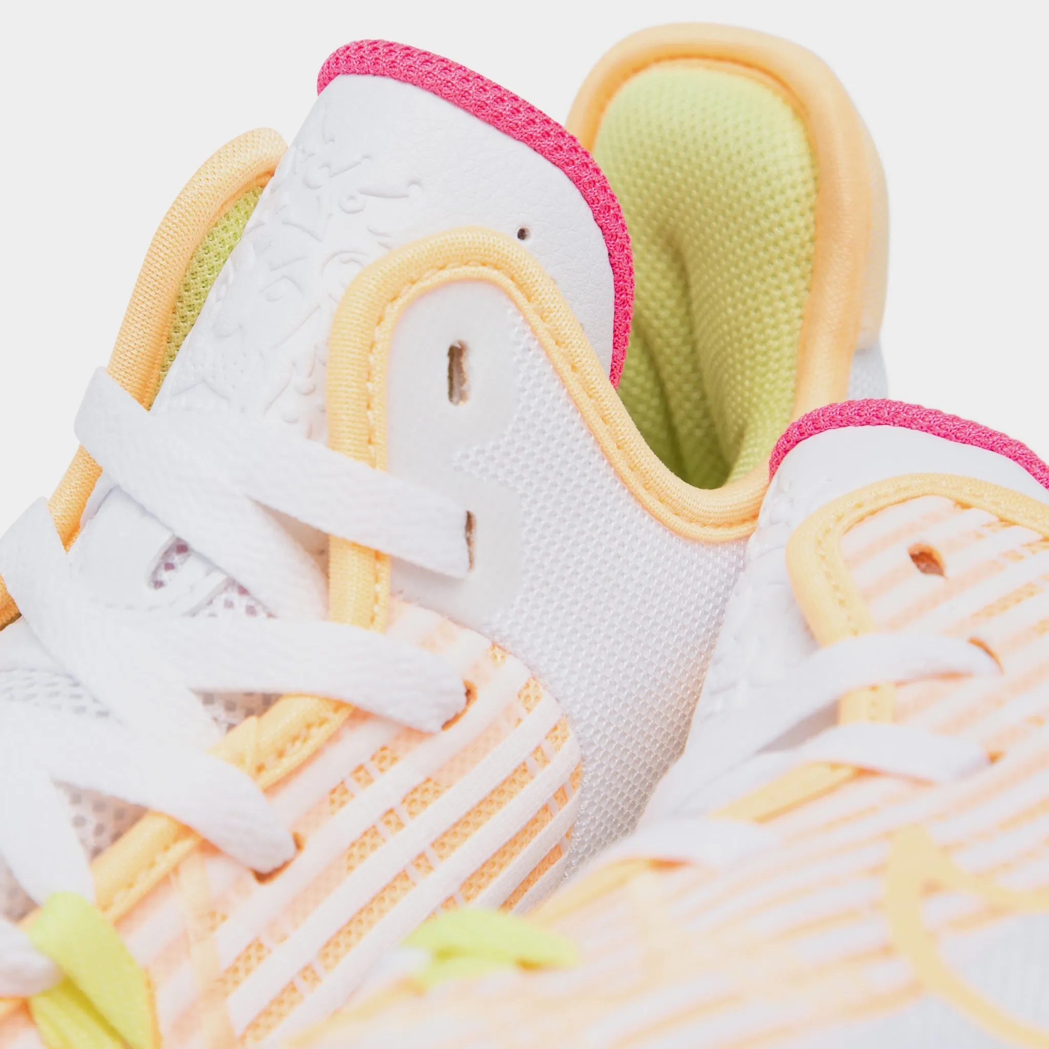 Nike LeBron Witness 6 White / Light Lemon Twist - Melon Tint