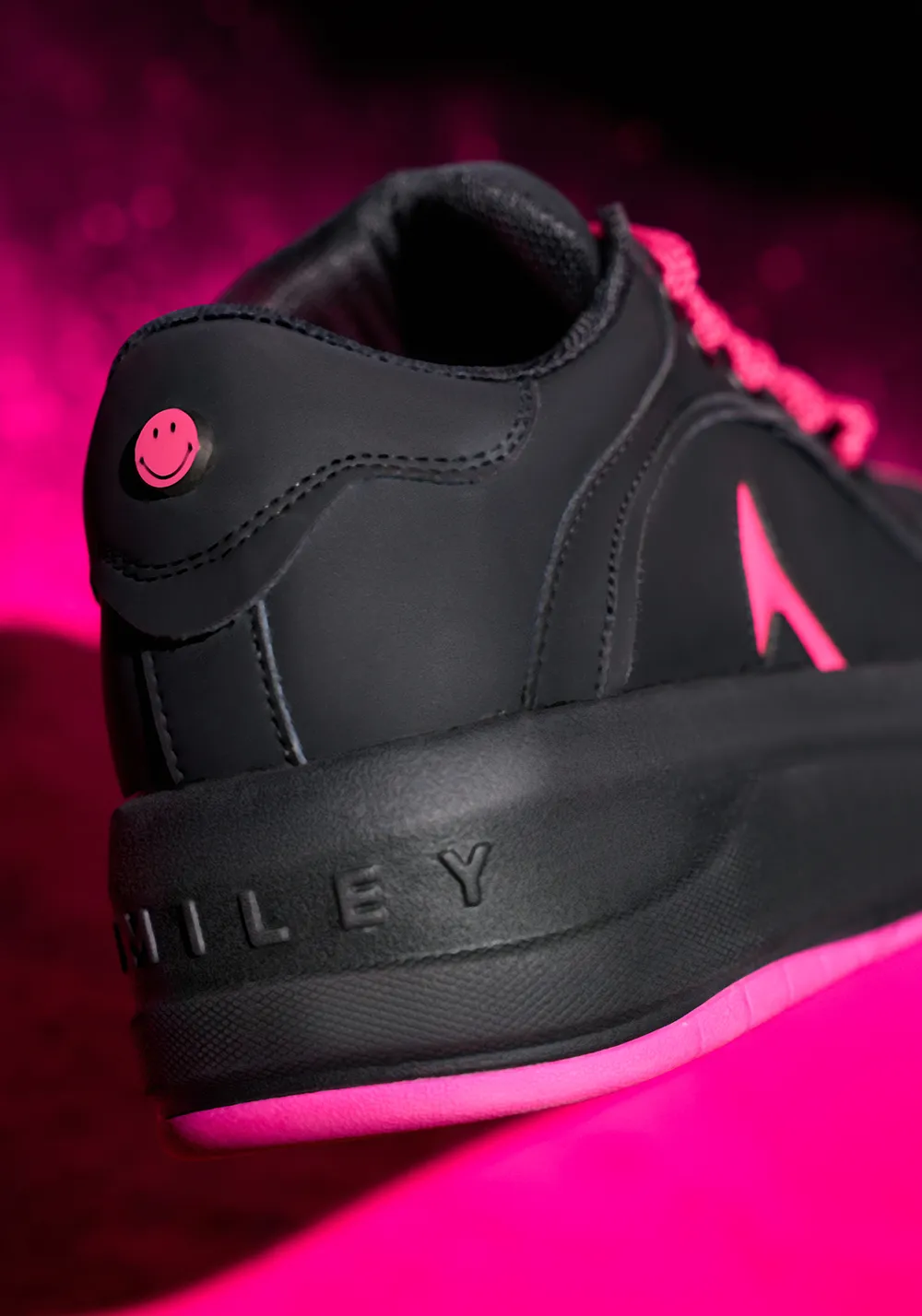 SMILEY丨Big Head Shoes Series-Black/Rose Red