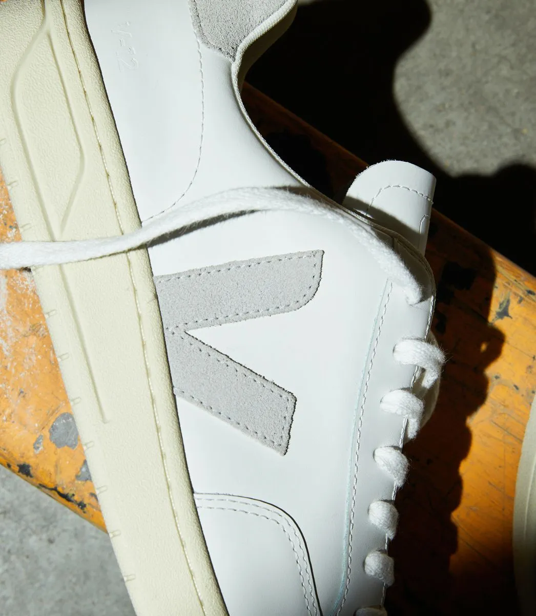 Women's V-12 LEATHER WHITE LIGHT GREY